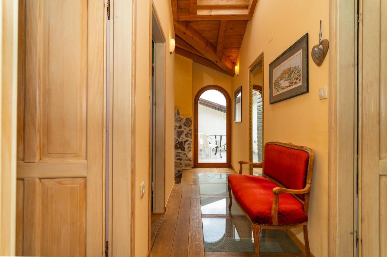 Salvia - House With Pool - Holiday home Jurdani